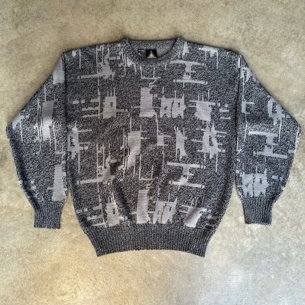 RARE VINTAGE 90s KENNINGTON INDIE BOHO SKATER STREETWEAR SLIGHTLY USED SWEATER
